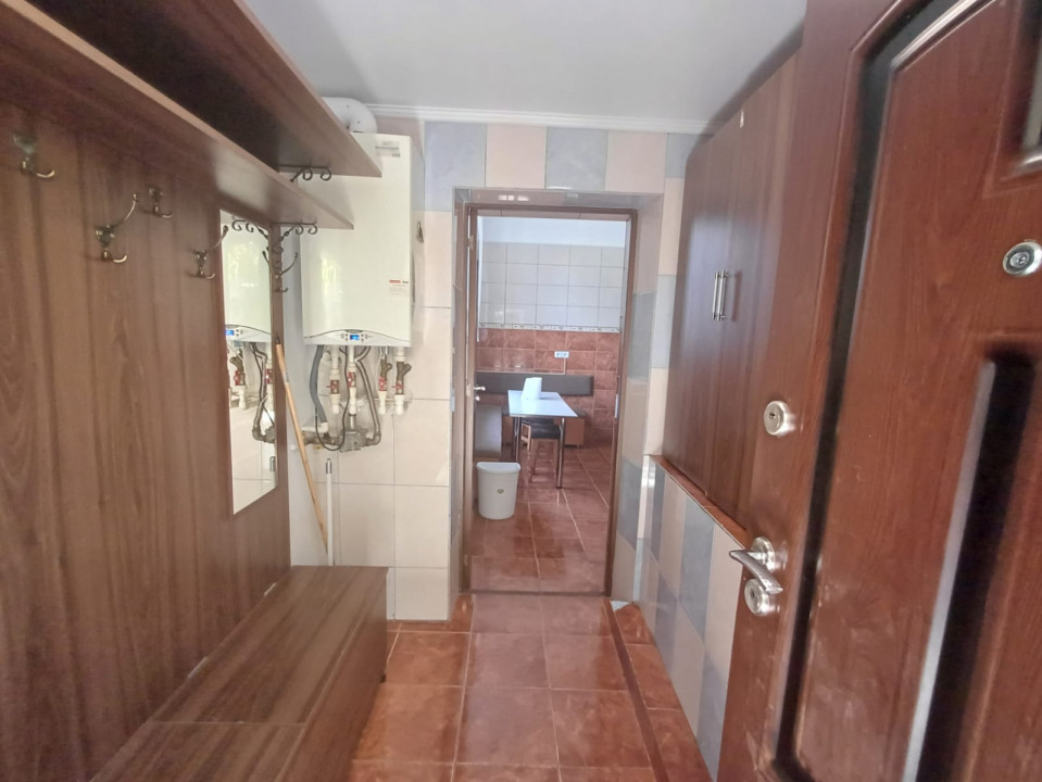 Apartament 3 camere la parter in vila + curte  Turturelelor Unirii Matei Basarab