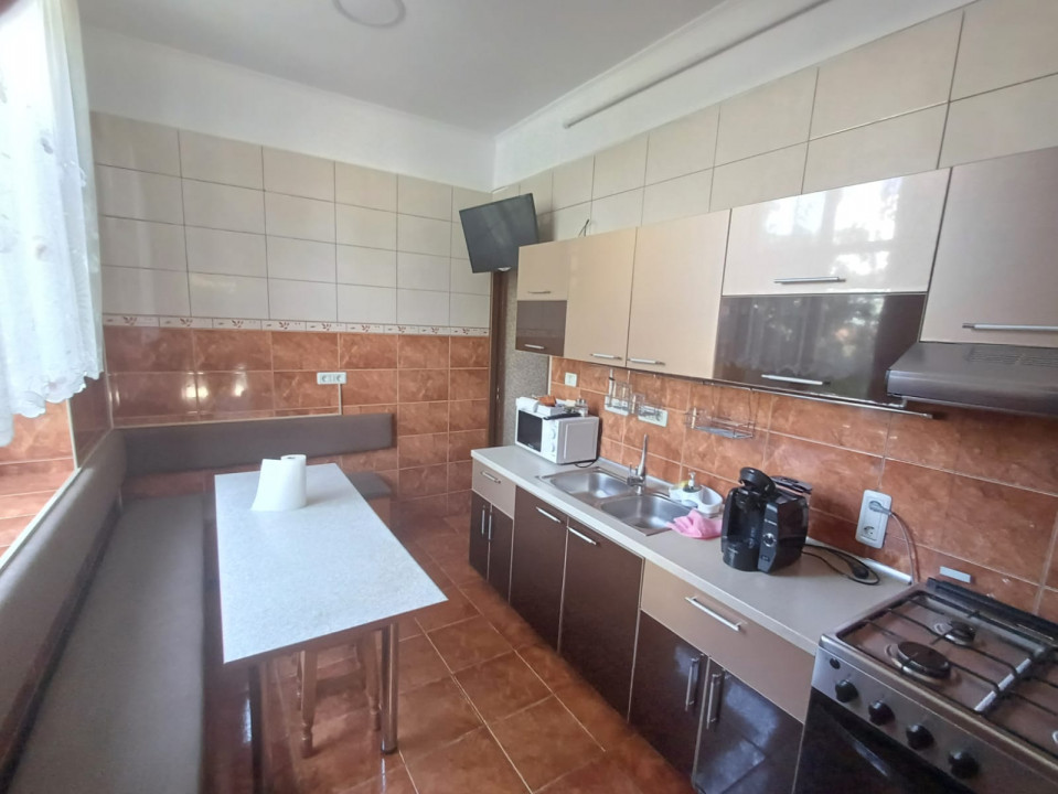 Apartament 3 camere la parter in vila + curte  Turturelelor Unirii Matei Basarab