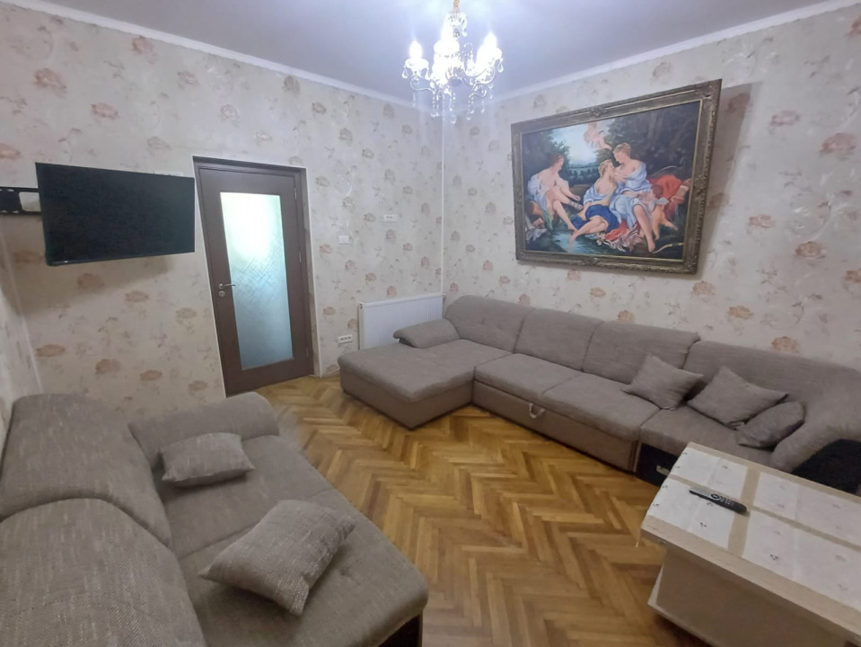 Apartament 3 camere la parter in vila + curte  Turturelelor Unirii Matei Basarab