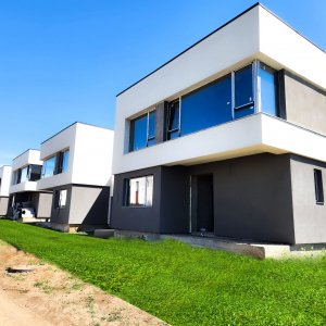Vila individuala eco-friendly in complex nou  Rise Residence Otopeni-Tunari 
