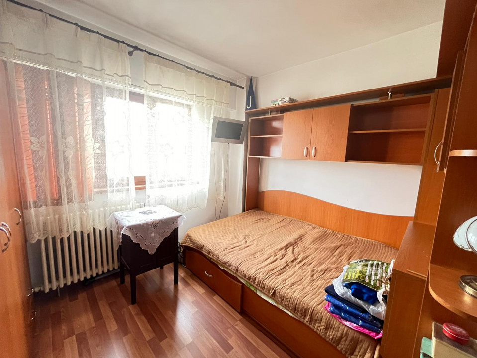 Apartament 4 camere Sos Colentina Intersectie Mc Donalds