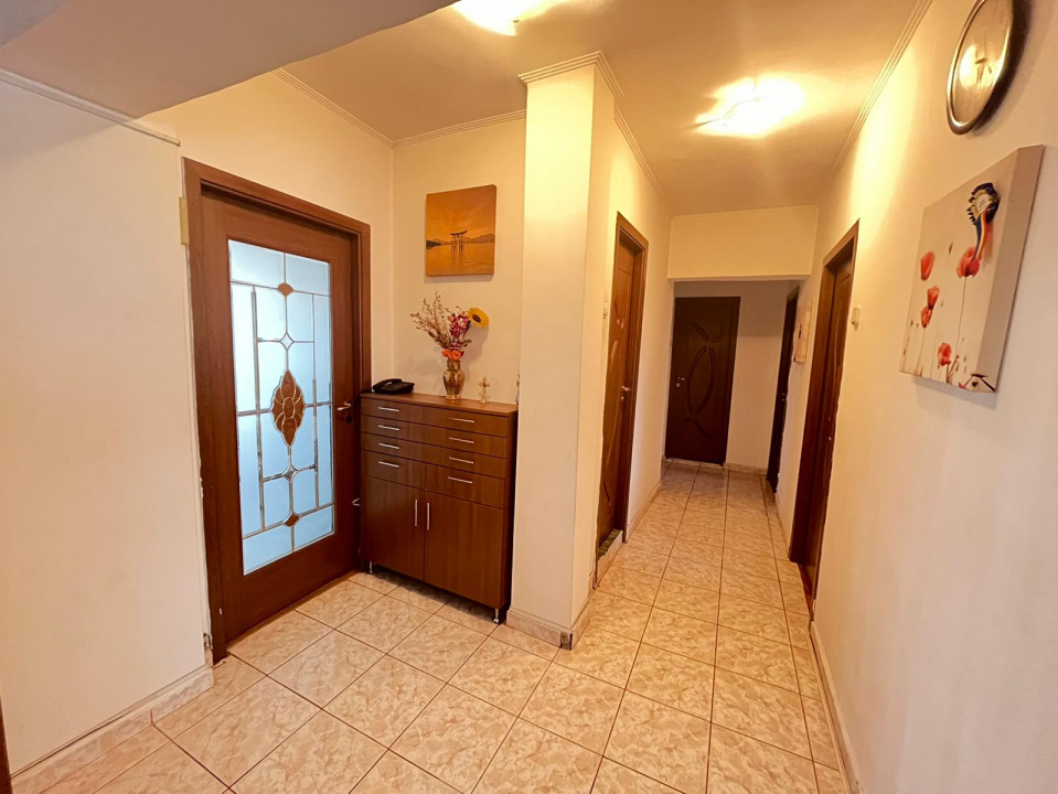 Apartament 4 camere Sos Colentina Intersectie Mc Donalds