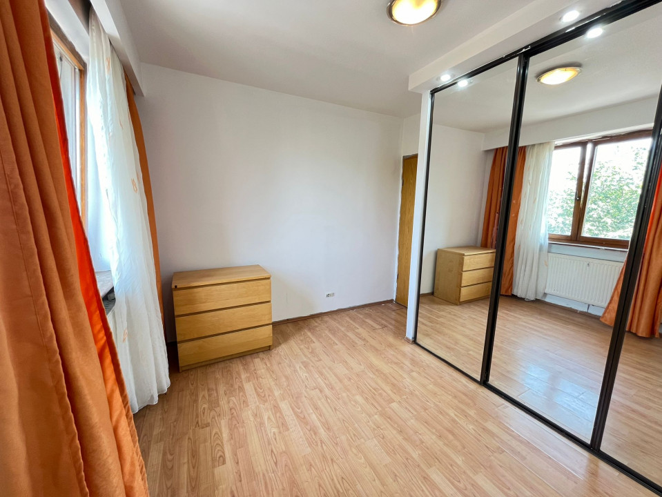 Apartament 3 camere Sos Colentina Mc Donalds 