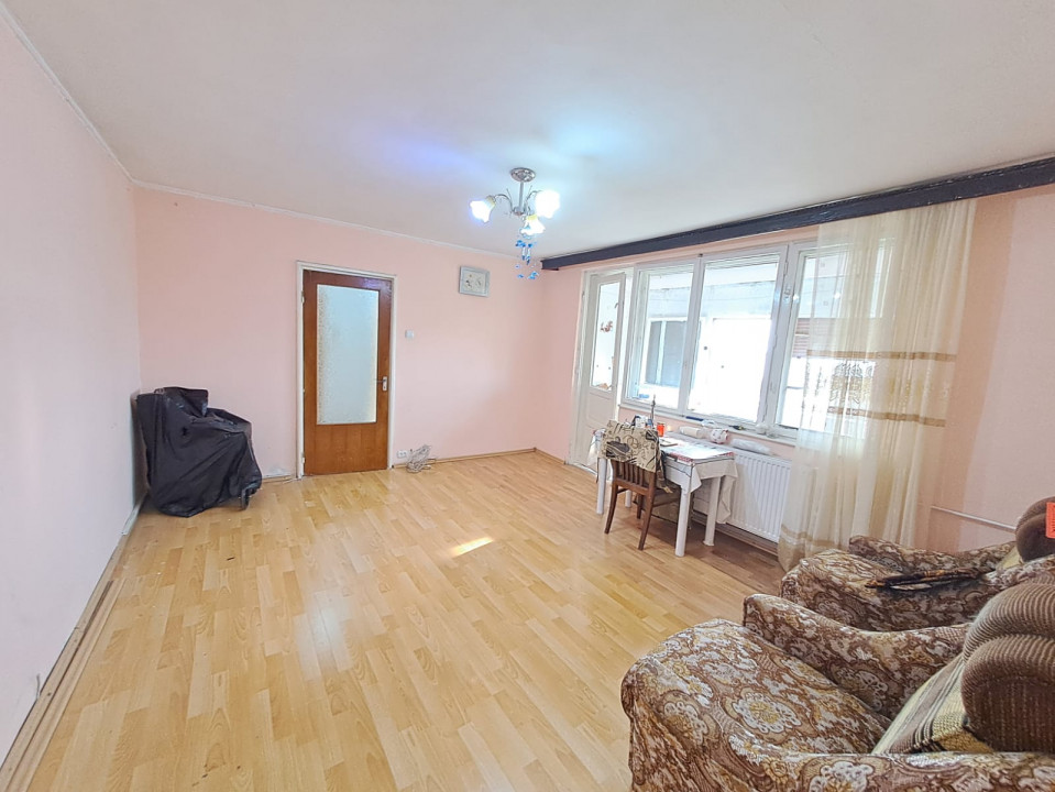 Apartament 3 cam Metrou Constantin Brancusi