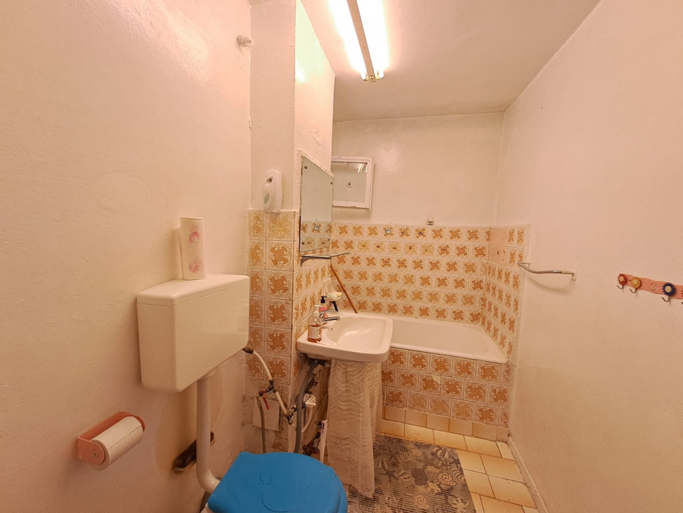 Apartament 3 cam Metrou Constantin Brancusi