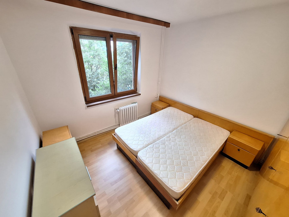 Apartament 3 camere Piata Sudului Str. Garnitei