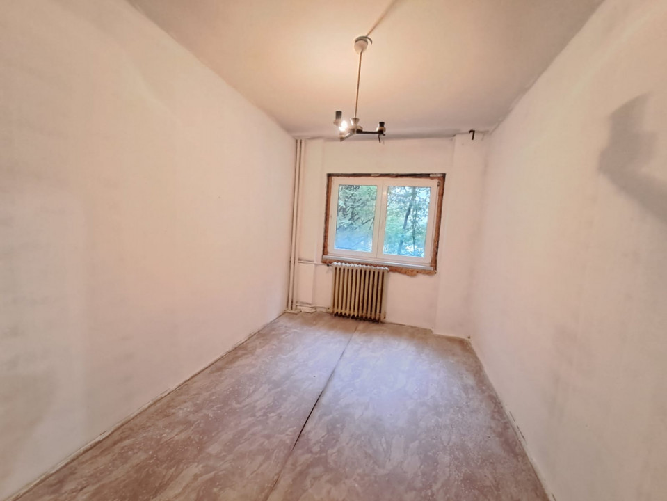 Apartament 3 camere Metrou Lujerului