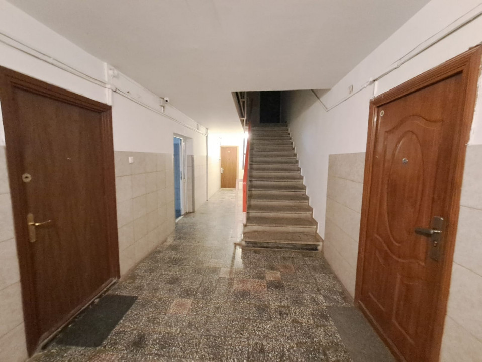 Apartament 3 camere Metrou Lujerului