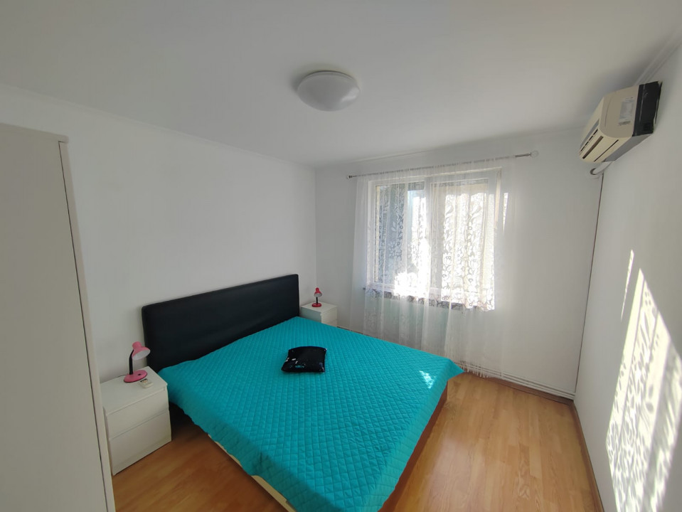 Apartament 3 camere Diham Centrala proprie loc parcare