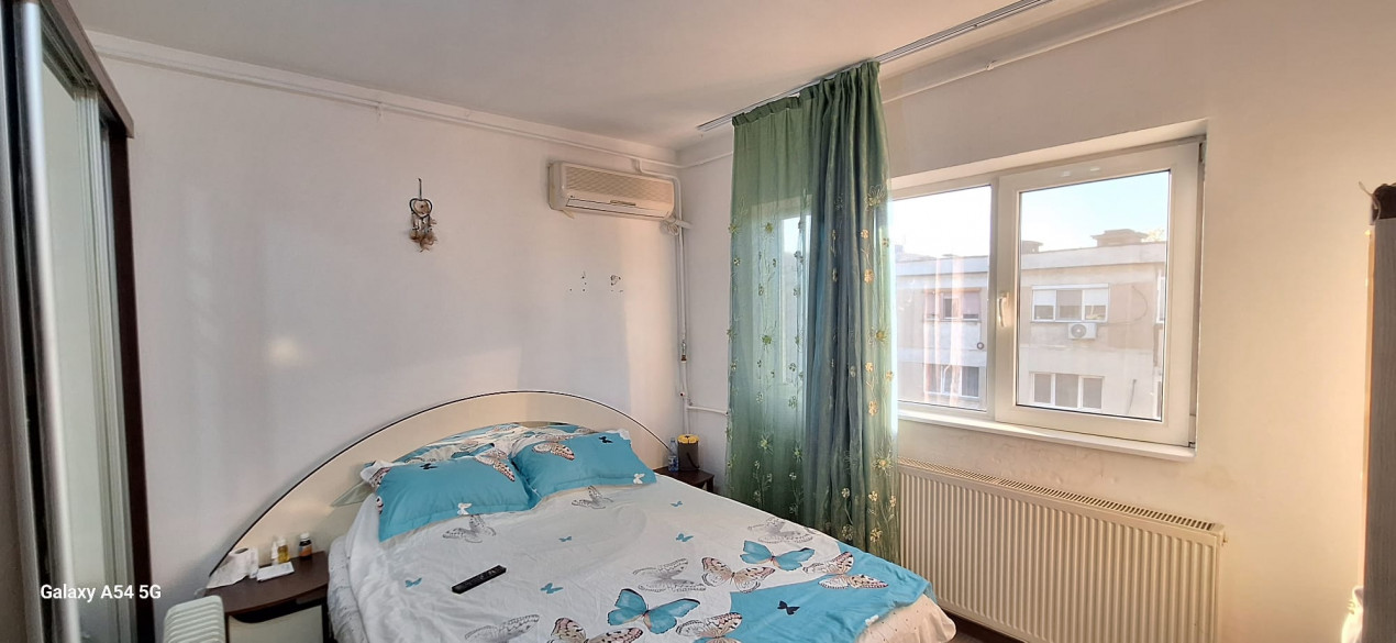 Apartament 3 camere decomandat 2 bai Bloc 1986 Apusului-str. Alesd