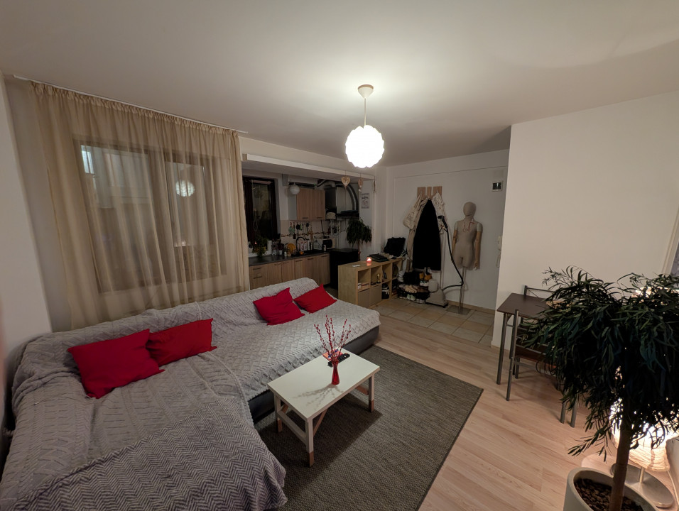 Apartament de vânzare, complet mobilat pe Șoseaua Chitilei 174 - Parcare inclusă