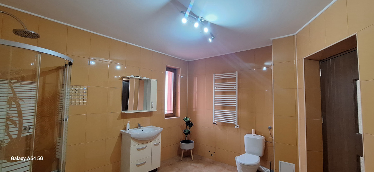 Apartament PREMIUM 4 camere in Vila Sos. Pipera-Templu Soarelui